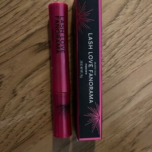 Mary Kay Lash Love Fanorama Mascara - Black
